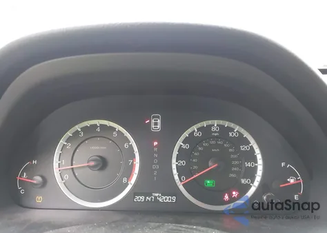 2011 Honda Accord 3.5 Ex-L z USA, uszkodzony, nr VIN 1HGCP3F88BA026092